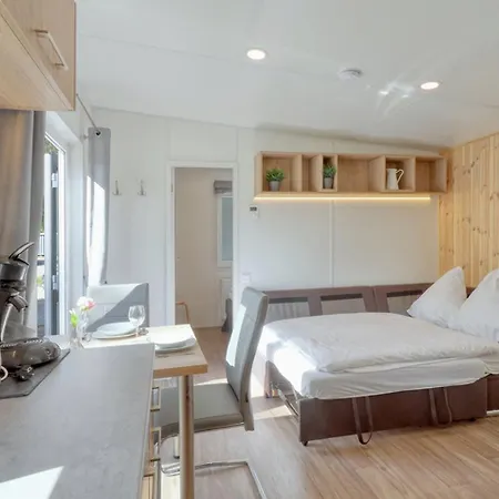 Tiny Haus Im Waldcamping Am Brombachsee Feriehus *